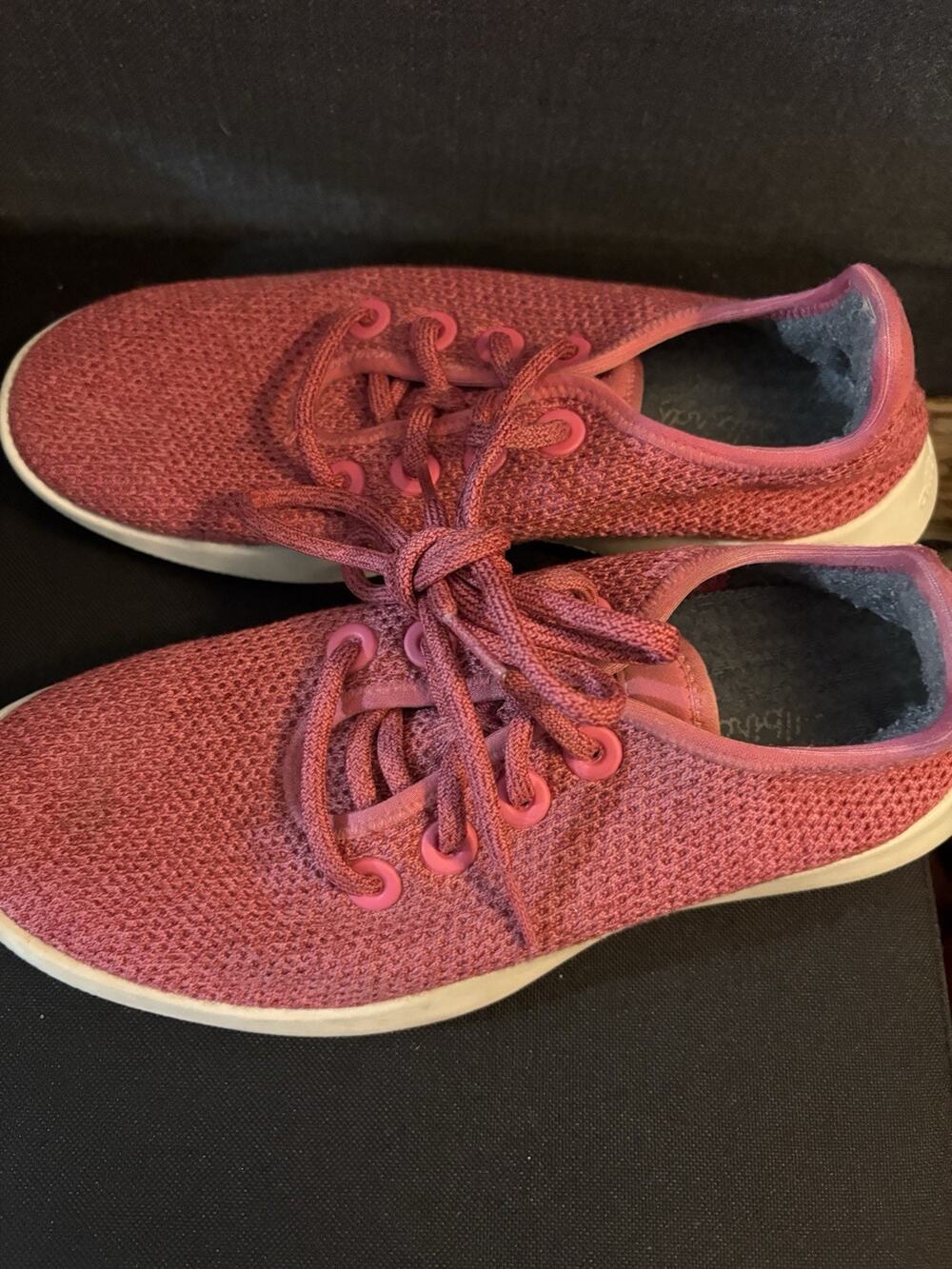 Allbirds Women’s Tree Runners Sneakers Size 8 Berry Pink Red Knit Casual Shoes